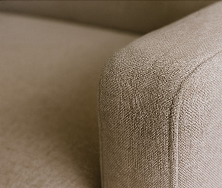 Expert sofa finishing process